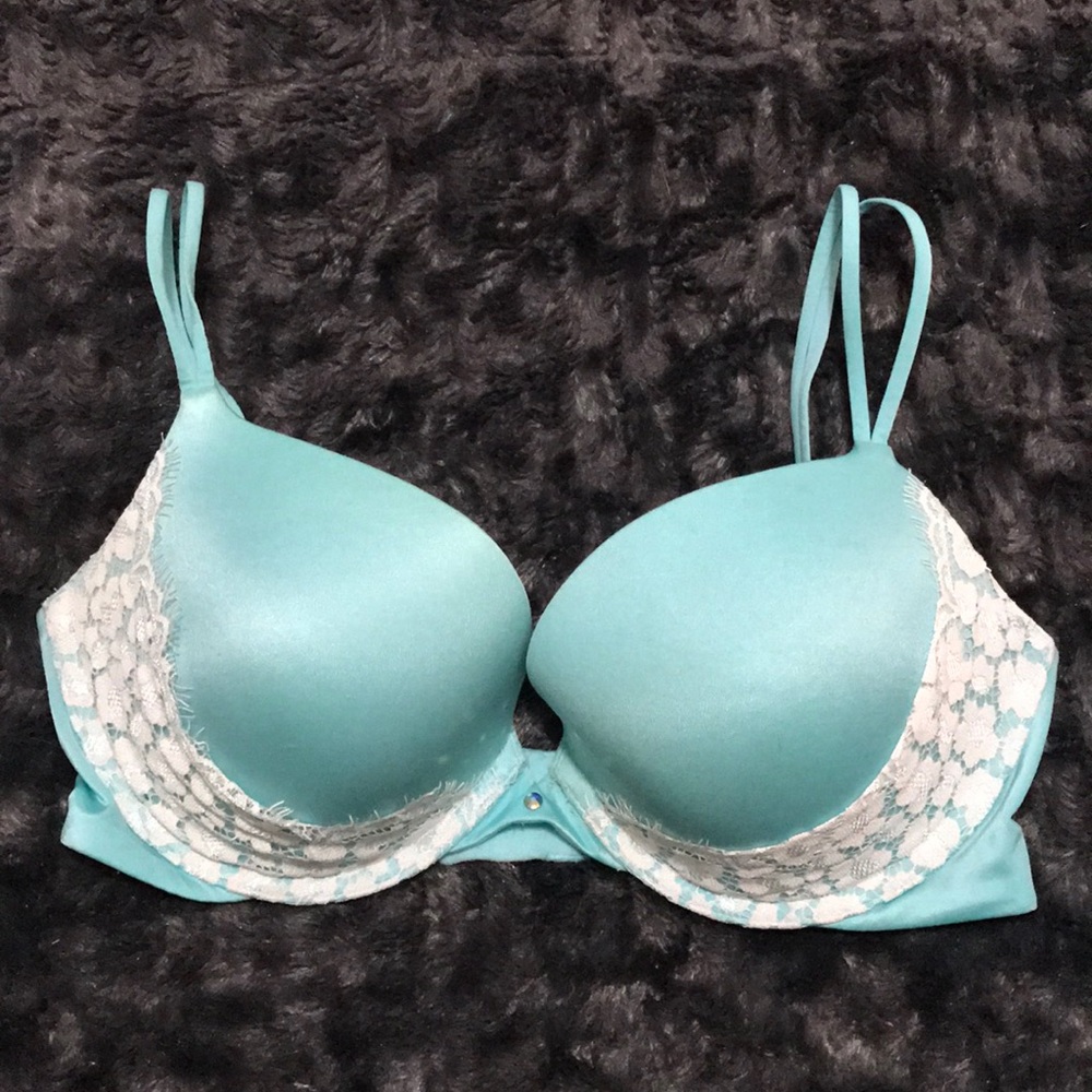 Victoria’s Secret VERY SECRET PUSH-UP bra